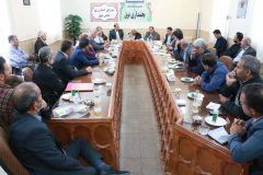 تاکید بر افزایش بهره وری باغات پسته رفسنجان در جلسه شورای کشاورزی