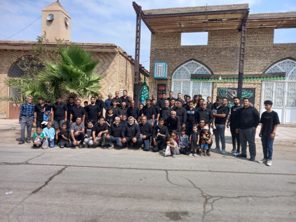 برگزاری مراسم سنتی علم گردانی در منطقه نوق رفسنجان