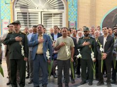 غبارروبی گلزار شهدای رفسنجان به مناسبت سالروز شهادت شهید حاج مهدی عراقی و هفته بسیج اصناف