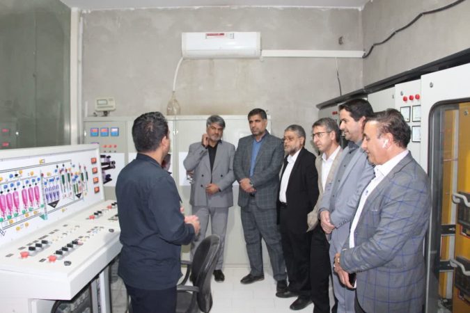 پس از دو سال تعطیلی، کارخانه خوراک دام و طیور رفسنجان دوباره به چرخه تولید بازگشت