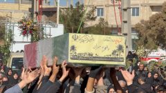 وداع باشکوه رفسنجانی‌ها با شهید گمنام؛ مسیر سقاخانه تا بوستان معلم غرق در ارادت و احترام
