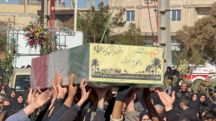 وداع باشکوه رفسنجانی‌ها با شهید گمنام؛ مسیر سقاخانه تا بوستان معلم غرق در ارادت و احترام